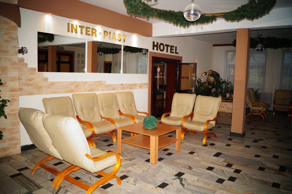 Ow Inter Piast Kalbornia - Z Wlasna Plaza Z Kapieliskiem I Przystania Dąbrówno Exteriör bild