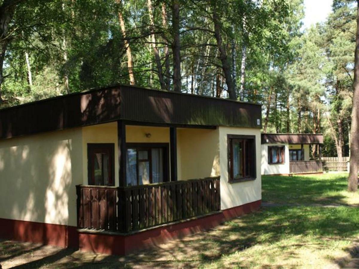 Ow Inter Piast Kalbornia - Z Wlasna Plaza Z Kapieliskiem I Przystania Dąbrówno Exteriör bild